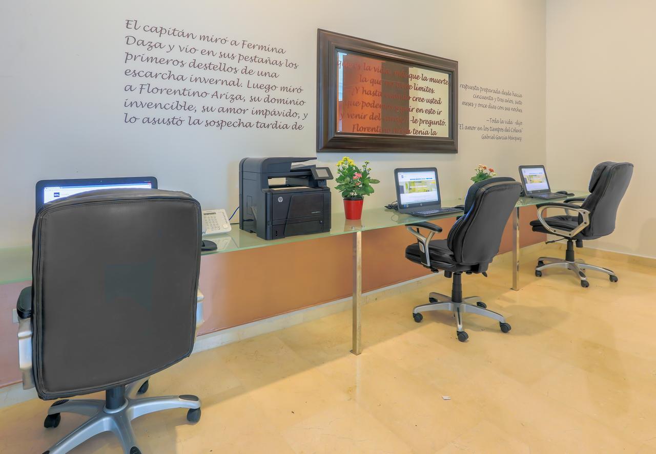 Ghl Collection Barranquilla Hotel מראה חיצוני תמונה Business Center at the airport